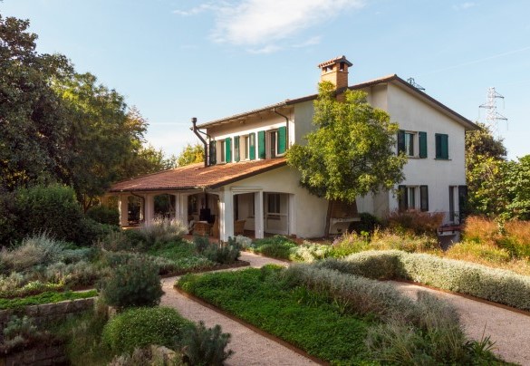 The Villa - La Scuderia