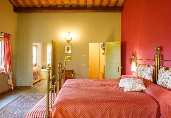 Double bedroom on the first floor – La Tana del Ghiro