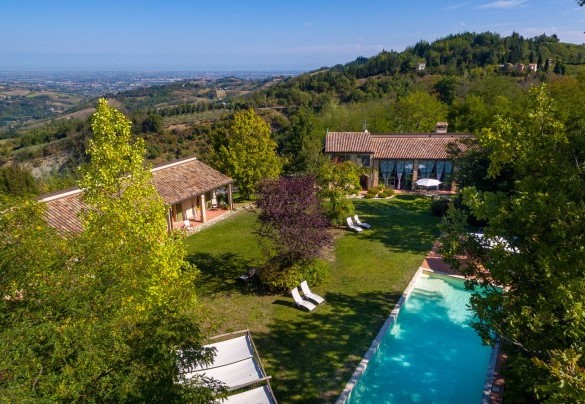 Panoramic view of the villa – La Tana del Ghiro 