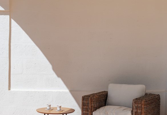 The detail shows the wise mix of wood, stone and iron - La Torre di Monsignore