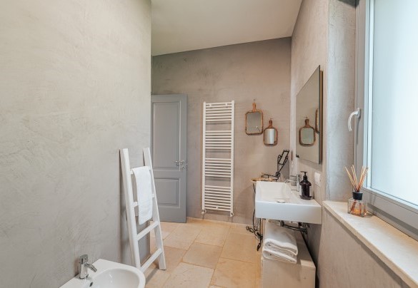 Family suite bathroom - La Torre di Monsignore