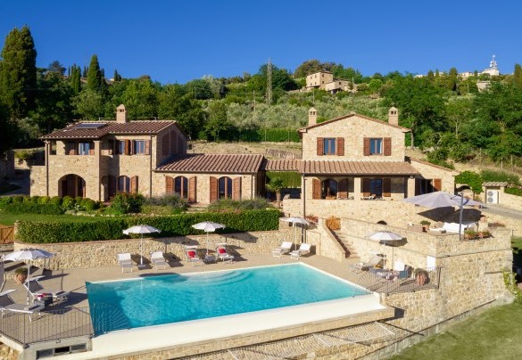 La Vecchia Fonte, un casale in pietra edificato di recente con i migliori materiali della tradizione locale – La Vecchia Fonte