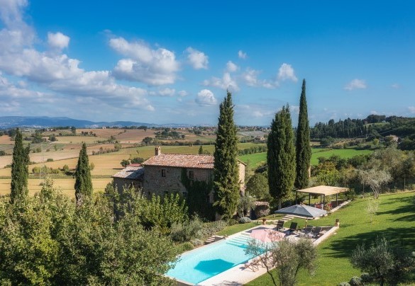 Villa in affitto con piscina esclusiva nel cuore dell’Umbria - La Vecchia Pieve