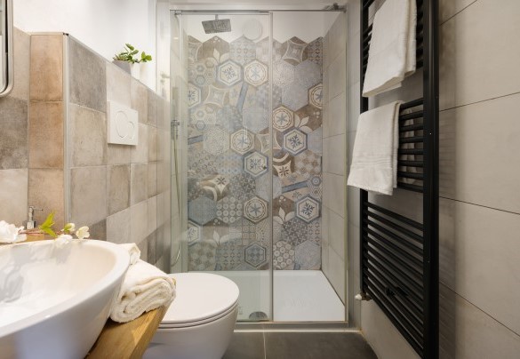 Bagno con doccia n.3 en-suite alla camera n.3 - La Vecchia Pieve 
