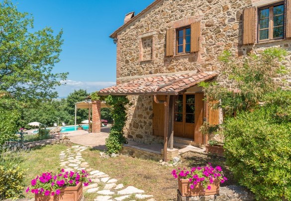 Il casale conquisterà gli amanti della natura e del silenzio e quelli che cercano un luogo in cui la privacy è garantita - Le Bandite 