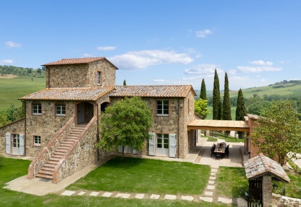 Le Colombelline si sviluppa su tre livelli collegati anche da scala esterna - Le Colombelline