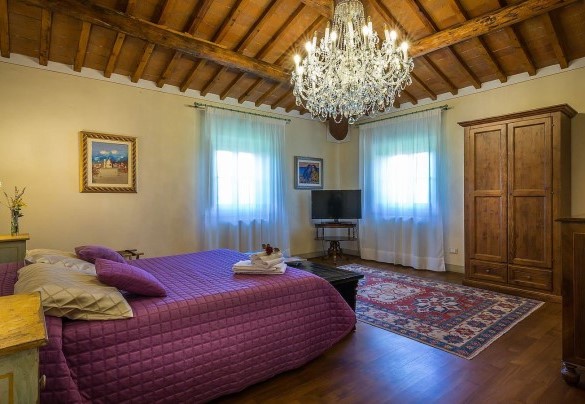 Double bedroom n.5 on the first floor - Le Querce dei Medici 