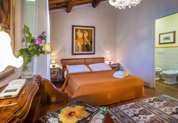 Double bedroom n.4 on the first floor - Le Querce dei Medici