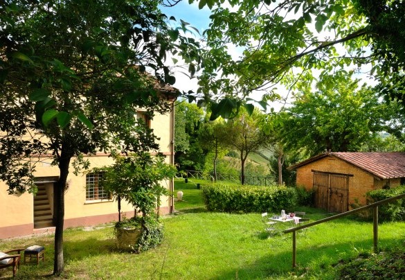 Giardino di 3000 mq - Luce tra i Faggi