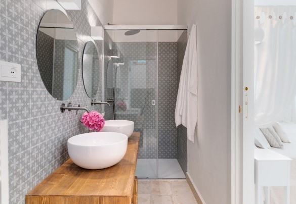 En suite bathroom with shower on the ground floor unit 2 – Masseria Profilo