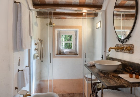 Bagno con doccia n.3 en-suite alla camera n.3 - Molino L’Oppino