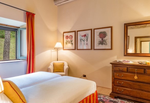 Double bedroom n.3 on the first floor - Monticchia