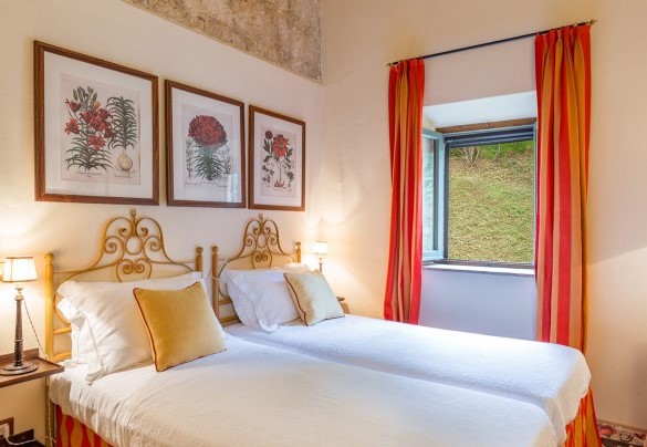 Double bedroom n.3 on first floor - Monticchia