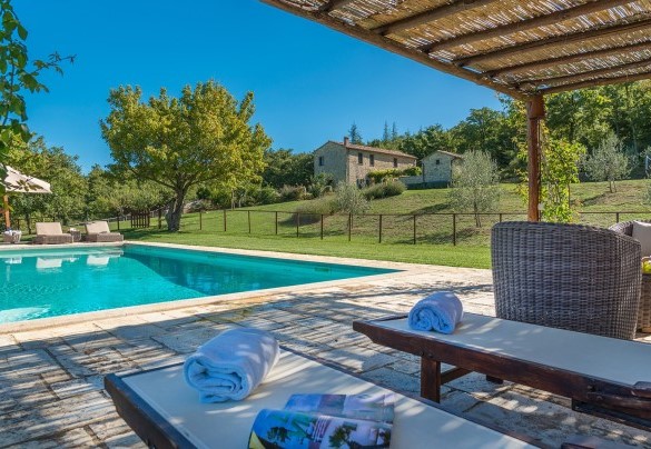 Muffato è una piccola e accogliente residenza ubicata tra le dolci colline di Sarteano - Muffato