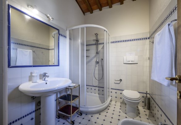 Bagno en suite con doccia n.7 - Muricciaglia