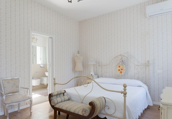 Double bedroom on the first floor - Nonna Isa 