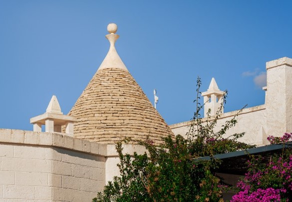 Fairy tale place nestled in the picturesque Apulian countryside - Opuntia Trulli e Lamie