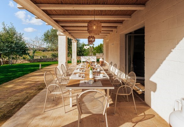Patio per colazioni e cene al fresco - Opuntia Trulli e Lamie