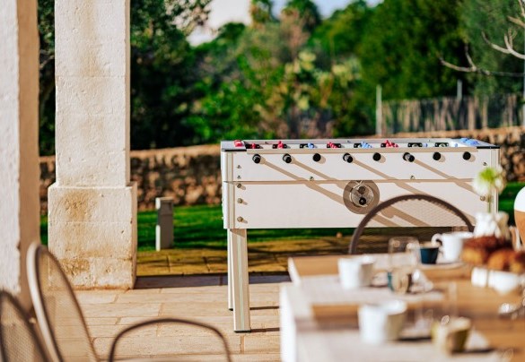 Patio equipped with table football - Opuntia Trulli e Lamie