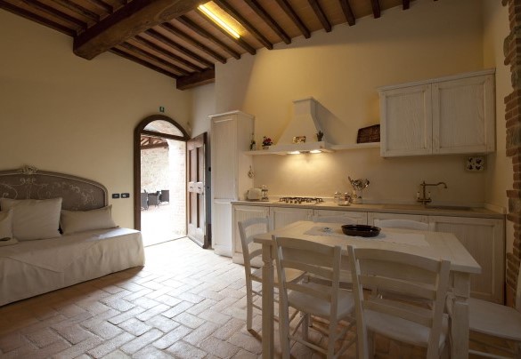 L'attrezzata cucina al piano terra - Podere Bellaria