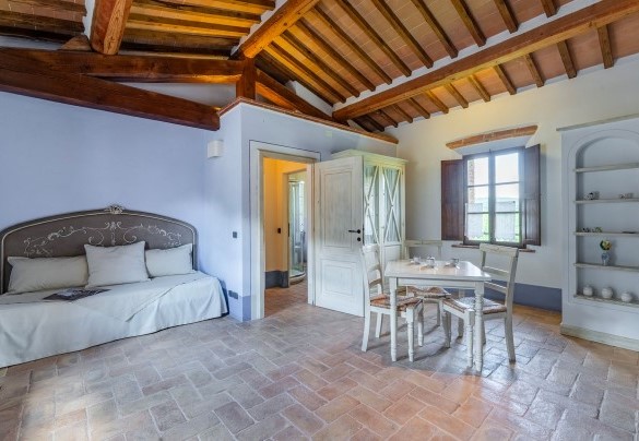 Divano letto doppio al primo piano (unità 1)
