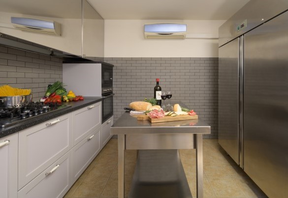 La sala da pranzo e cucinotto nell'annesso - Podere Campotorno