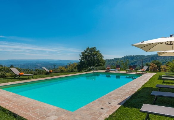 La vasca di forma rettangolare 5 x 10 m - Podere Campotorno
