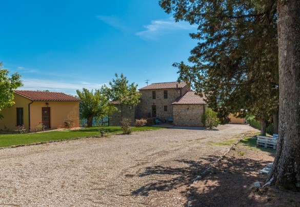 Il vialetto d'accesso sterrato - Podere Campotorno