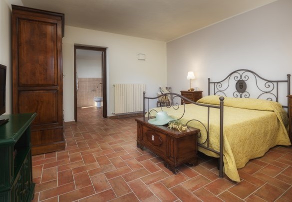 Il grande bagno en-suite con doccia - Podere Campotorno