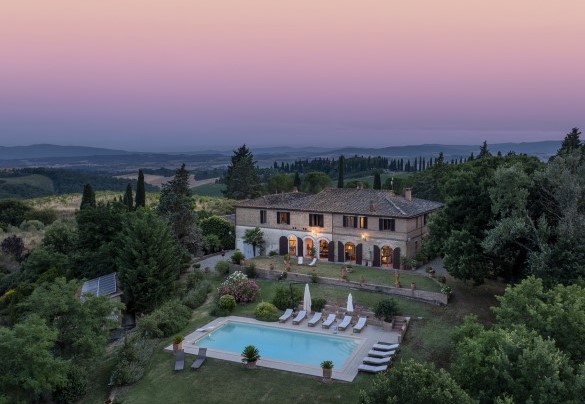 The property in the sunset atmosphere - Podere Casanovina
