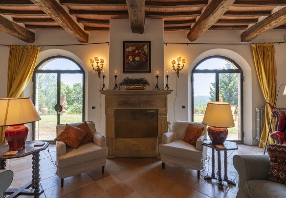 The living areas with access to the rear garden - Podere Casanovina