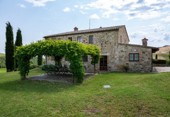 Il gazebo è ubicato a pochi metri dalla villa - Podere Collelungo