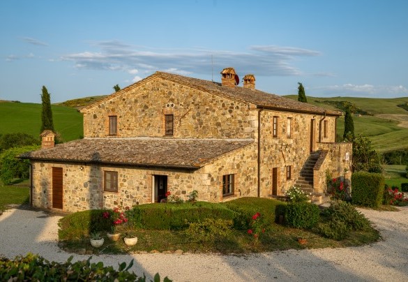 La villa negli ultimi bagliori del giorno - Podere Collelungo