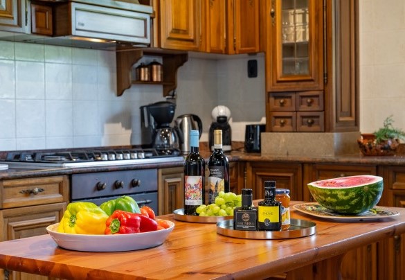 The main kitchen on the ground floor - Podere Collelungo