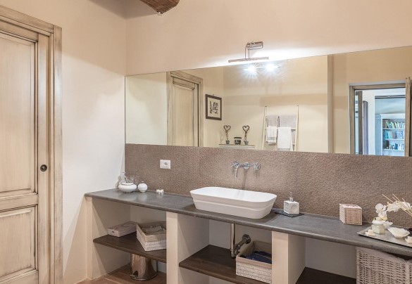 Bagno ospiti al piano terra – Podere di Salci