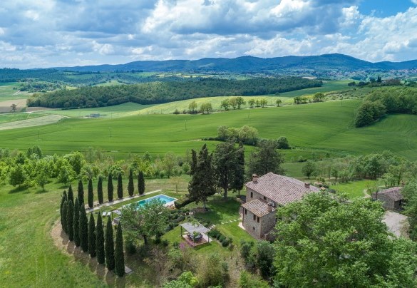 The wonderful property seen from above - Podere Fabbrica