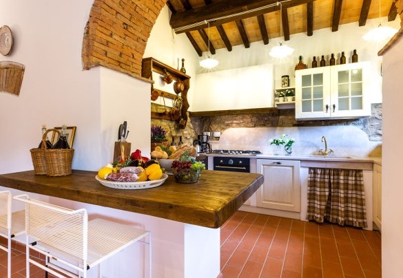 La grande cucina attrezzata – Podere Fornacchia 