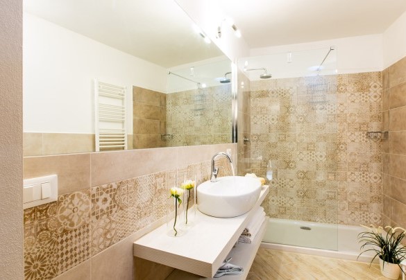 Bagno con doccia n.3 al primo piano – Podere Fornacchia 