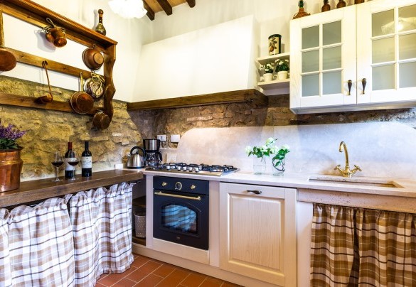 La grande cucina attrezzata – Podere Fornacchia 
