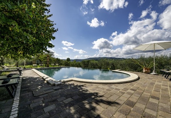 Area solarium attrezzata per il relax - Podere Gellino