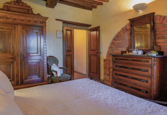 Double bedroom n.1on the ground floor of the main building – Podere Giardino