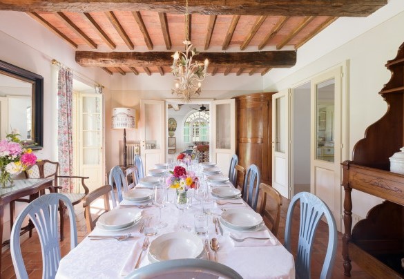 The enchanting dining room - Podere Gragnano
