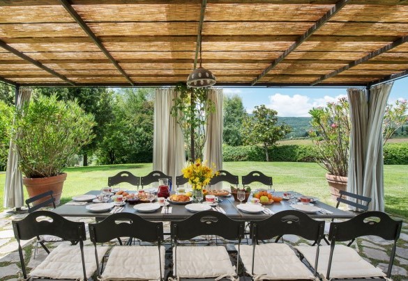 The gazebo attached to the villa - Podere Gragnano