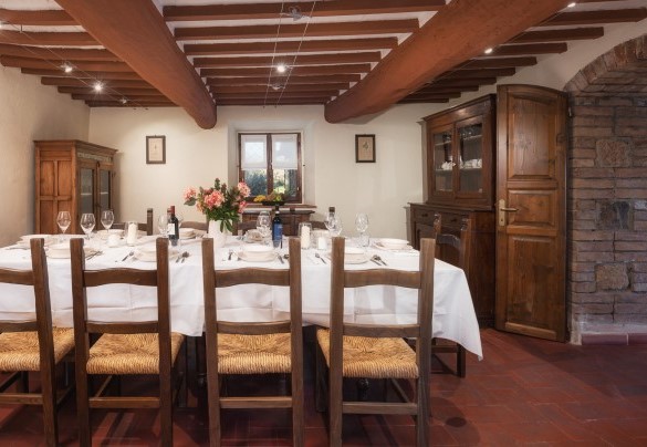 Large dining room in the main entrance – Podere Il Chiesino