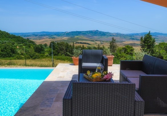 The solarium area set up with little sofas – Podere Il Chiesino
