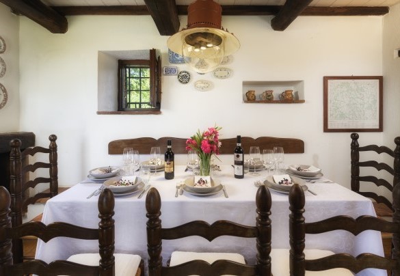 dining room has a direct exit to the pool-side garden - Podere Caprarecce