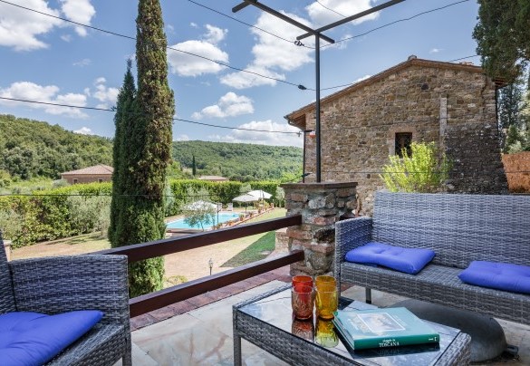 Zona relax ombreggiata dove leggere un libro – Podere Montioni