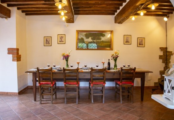 La sala da pranzo al piano terra - Podere Montioni