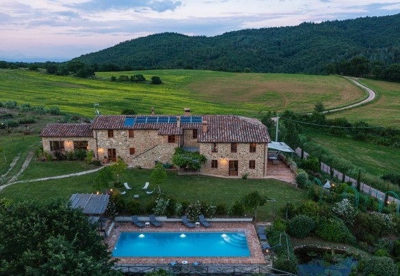 L'intera proprietà vista dall'alto - Podere Pomasciano