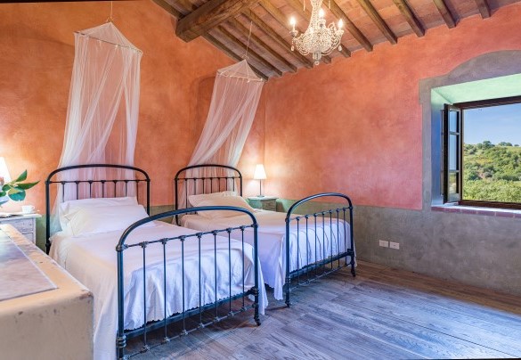 Camera doppia con bagno en-suite al primo piano - Podere Pratovecchio